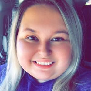 Meet your Posher, Leanna